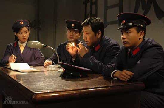 【夸克网盘】便衣警察（2025）内嵌简英双语字幕 1080P-百变十全资源站---打造史上资源最全的网站